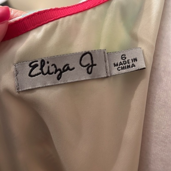 Eliza J Rainbow Multi Color Shift Dress Sz 6 NWOT - Picture 7 of 9